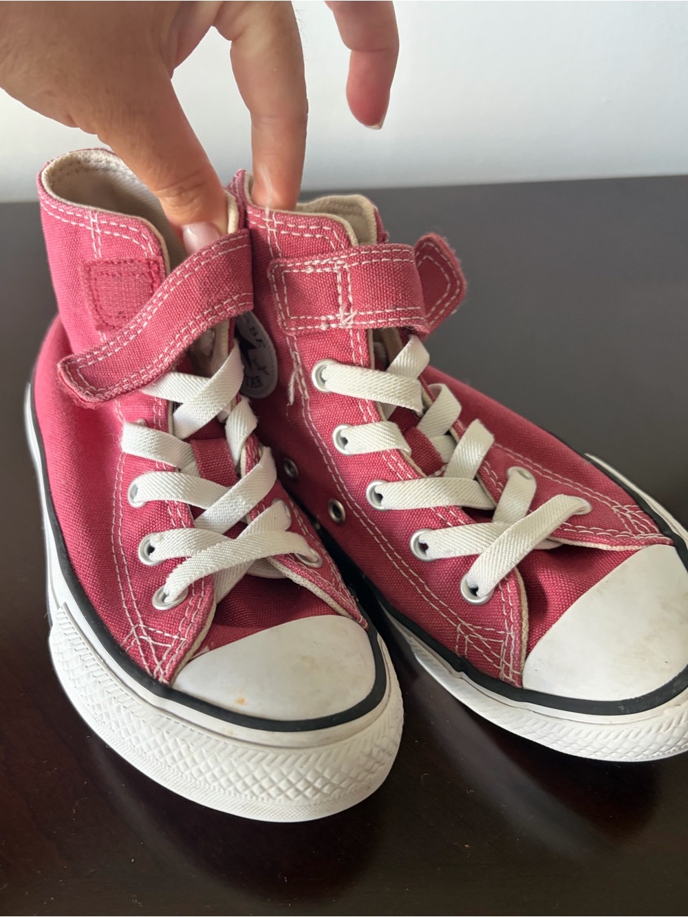 Converse Kids High-Top Sneakers in RED